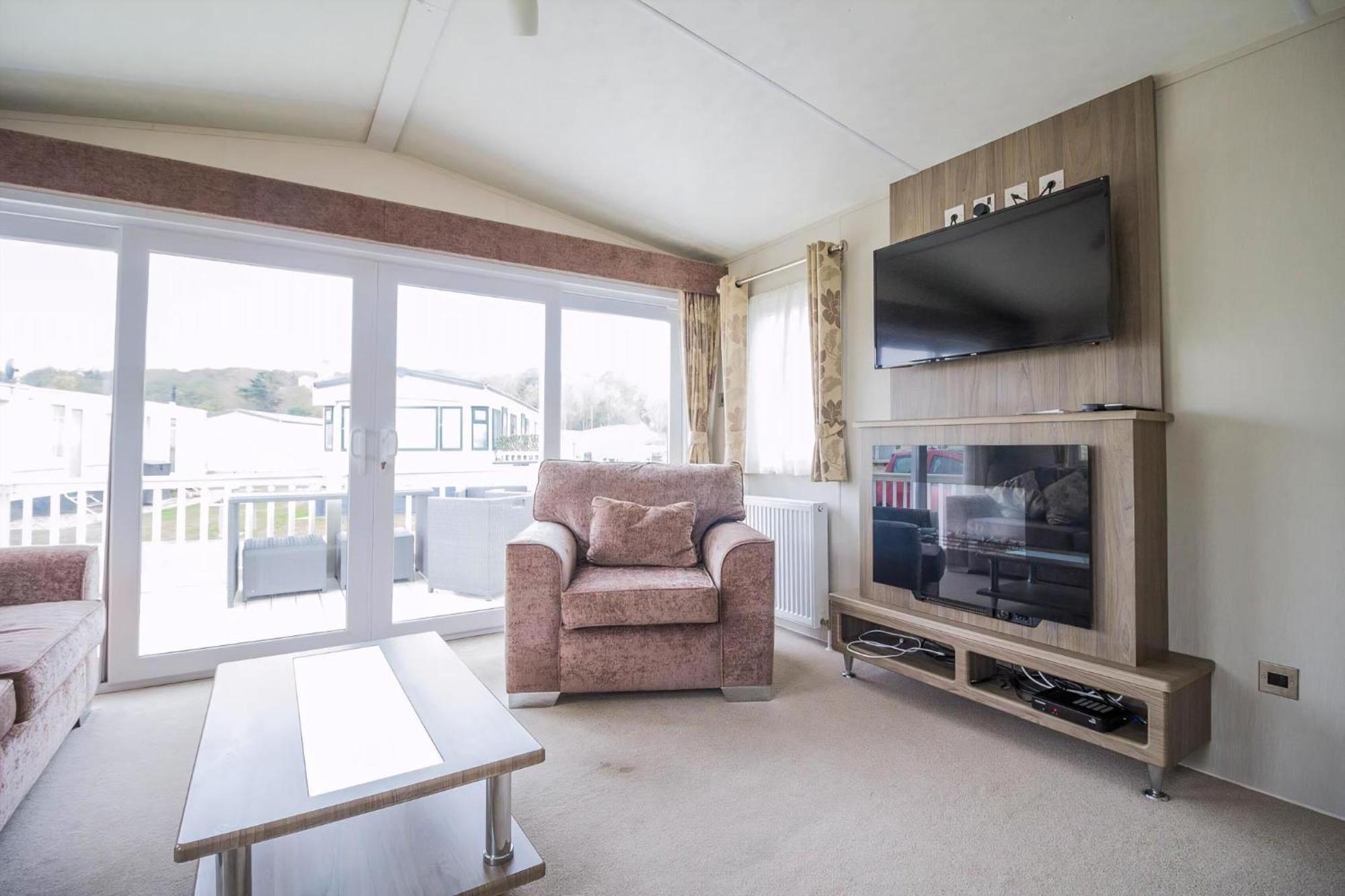 Beautiful 6 Berth Caravan By The Beach In Suffolk Ref 40076Nd Lowestoft Exterior foto